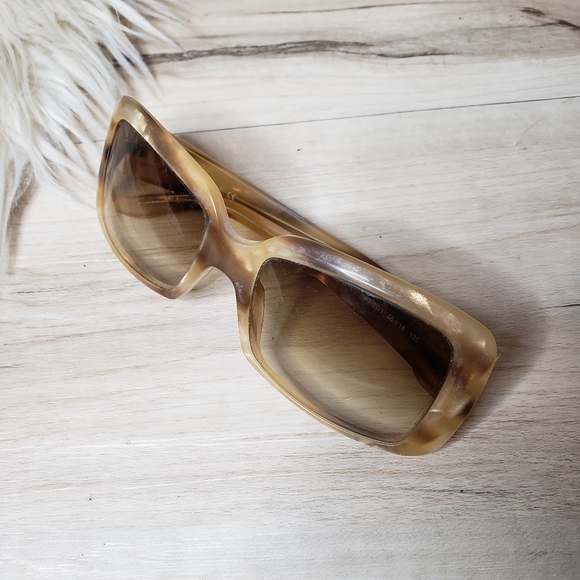 MIU MIU - Sunglasses - Picture 12 of 15